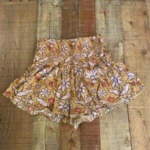 Aerie womens lightweight floral shorts with smocked waistband -S
